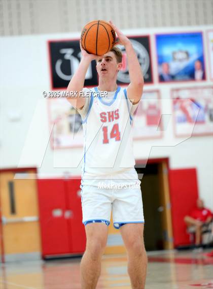 Thumbnail 3 in Astronaut @ Seabreeze photogallery.