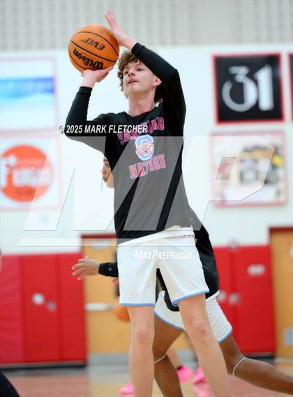 Thumbnail 2 in Astronaut @ Seabreeze photogallery.