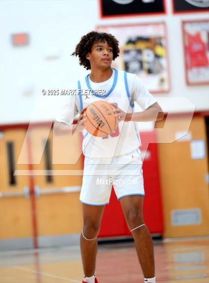 Thumbnail 3 in Astronaut @ Seabreeze photogallery.