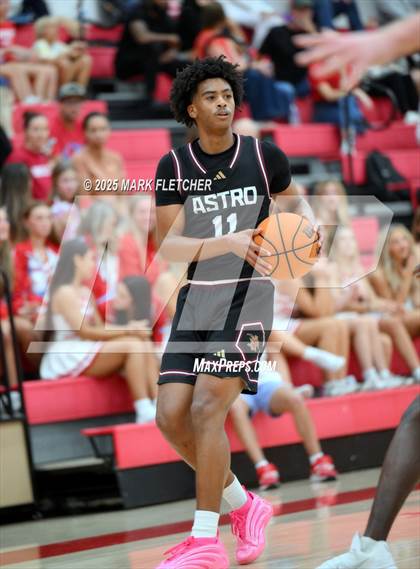 Thumbnail 3 in Astronaut @ Seabreeze photogallery.