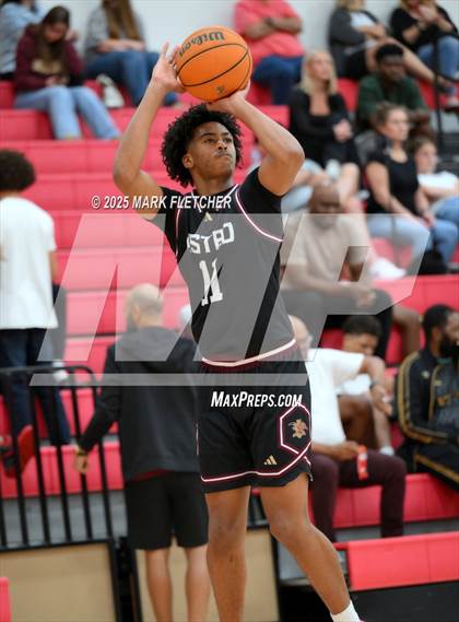 Thumbnail 2 in Astronaut @ Seabreeze photogallery.