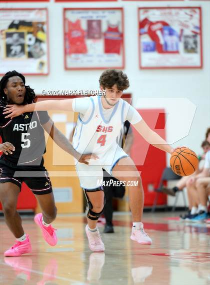 Thumbnail 2 in Astronaut @ Seabreeze photogallery.