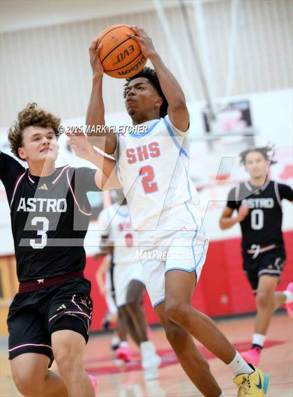 Thumbnail 2 in Astronaut @ Seabreeze photogallery.