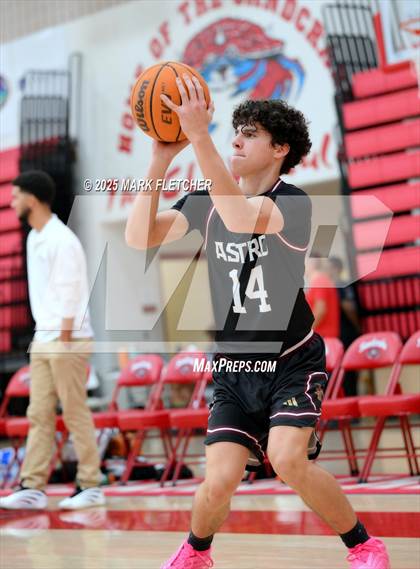 Thumbnail 2 in Astronaut @ Seabreeze photogallery.