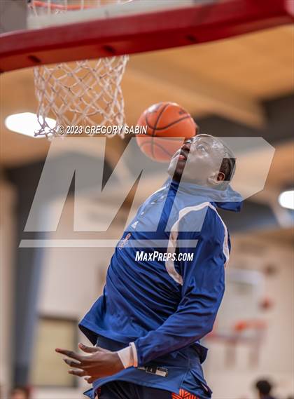 Thumbnail 3 in Bradford Christian Academy vs. Master's (St. Andrew's Holiday Classic) photogallery.