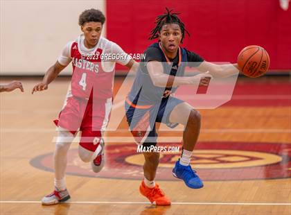Thumbnail 3 in Bradford Christian Academy vs. Master's (St. Andrew's Holiday Classic) photogallery.