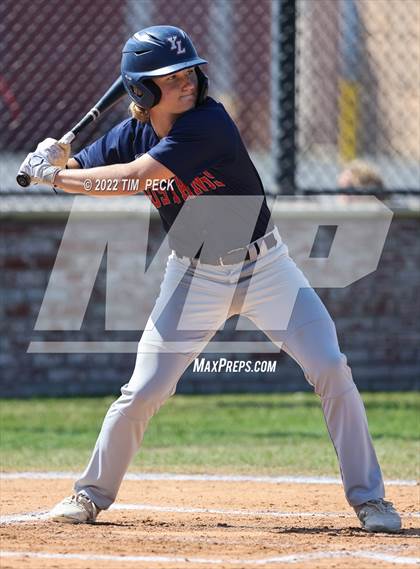 Thumbnail 1 in Yorba Linda @ Esperanza photogallery.