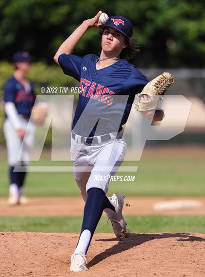 Thumbnail 1 in Yorba Linda @ Esperanza photogallery.