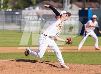 Thumbnail 1 in Yorba Linda @ Esperanza photogallery.