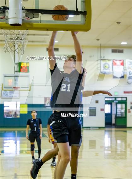 Thumbnail 2 in Liberty vs Frontier (Santa Barbara Holiday Classic) photogallery.