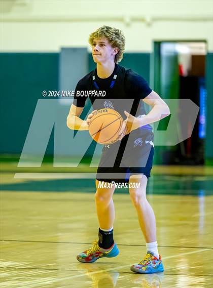 Thumbnail 1 in Liberty vs Frontier (Santa Barbara Holiday Classic) photogallery.