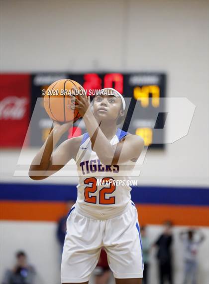Thumbnail 3 in Jemison @ Chilton County photogallery.