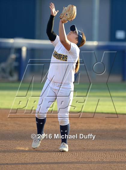 Thumbnail 1 in Monache vs. Madera  (CIF Central Section Division II Final)  photogallery.