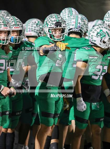 Thumbnail 3 in Caddo Mills vs. Van (UIL 4A D2 Area) photogallery.