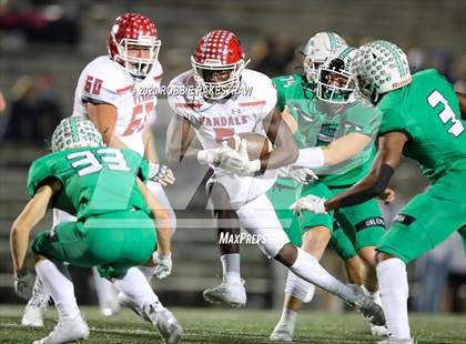 Thumbnail 3 in Caddo Mills vs. Van (UIL 4A D2 Area) photogallery.