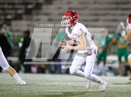 Thumbnail 1 in Caddo Mills vs. Van (UIL 4A D2 Area) photogallery.
