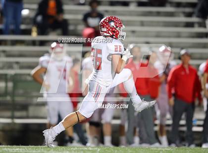 Thumbnail 2 in Caddo Mills vs. Van (UIL 4A D2 Area) photogallery.