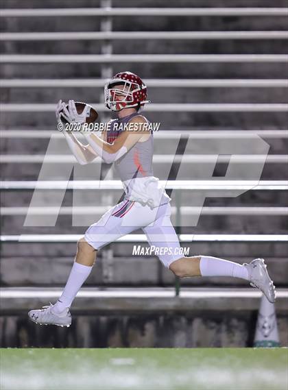 Thumbnail 3 in Caddo Mills vs. Van (UIL 4A D2 Area) photogallery.