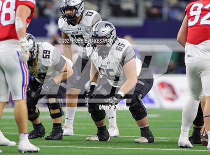 Thumbnail 2 in Westlake vs. Guyer (UIL Football 6A DII Finals) photogallery.