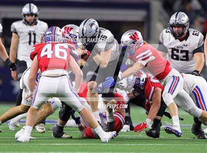 Thumbnail 3 in Westlake vs. Guyer (UIL Football 6A DII Finals) photogallery.