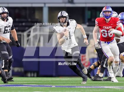Thumbnail 3 in Westlake vs. Guyer (UIL Football 6A DII Finals) photogallery.