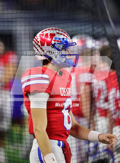 Thumbnail 3 in Westlake vs. Guyer (UIL Football 6A DII Finals) photogallery.