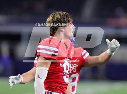 Thumbnail 1 in Westlake vs. Guyer (UIL Football 6A DII Finals) photogallery.