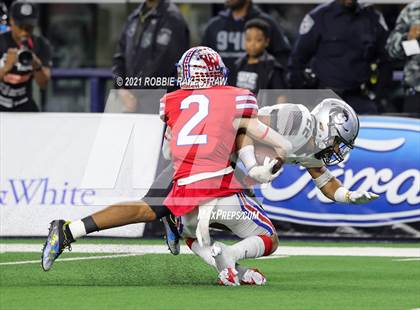 Thumbnail 1 in Westlake vs. Guyer (UIL Football 6A DII Finals) photogallery.