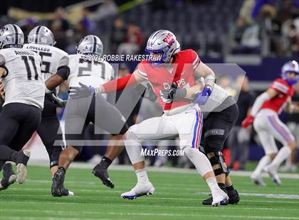 Thumbnail 1 in Westlake vs. Guyer (UIL Football 6A DII Finals) photogallery.