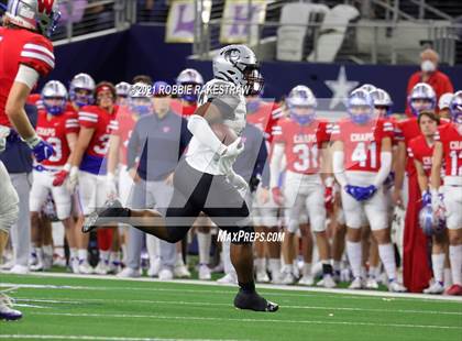 Thumbnail 1 in Westlake vs. Guyer (UIL Football 6A DII Finals) photogallery.