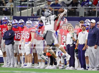 Thumbnail 2 in Westlake vs. Guyer (UIL Football 6A DII Finals) photogallery.