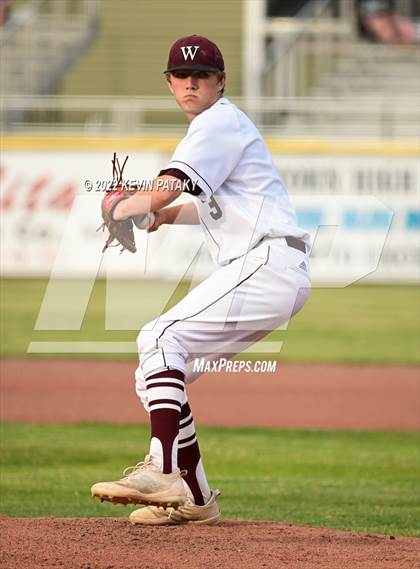 Thumbnail 1 in Maloney vs. Windsor (CIAC Class L Final) photogallery.