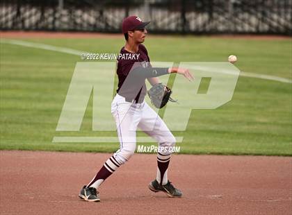 Thumbnail 1 in Maloney vs. Windsor (CIAC Class L Final) photogallery.