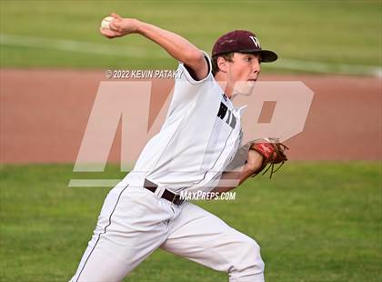 Thumbnail 2 in Maloney vs. Windsor (CIAC Class L Final) photogallery.