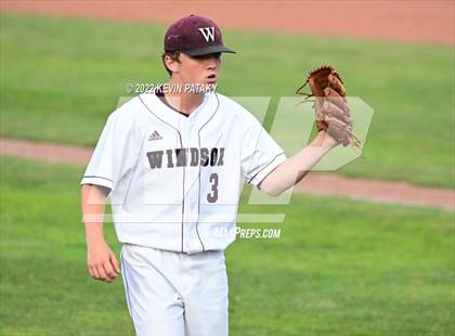 Thumbnail 3 in Maloney vs. Windsor (CIAC Class L Final) photogallery.