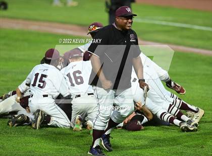 Thumbnail 3 in Maloney vs. Windsor (CIAC Class L Final) photogallery.