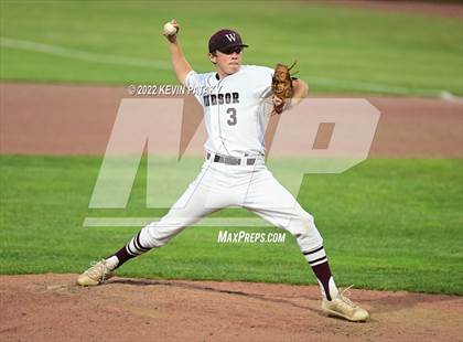 Thumbnail 1 in Maloney vs. Windsor (CIAC Class L Final) photogallery.