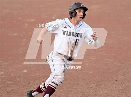 Thumbnail 3 in Maloney vs. Windsor (CIAC Class L Final) photogallery.