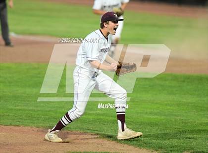 Thumbnail 3 in Maloney vs. Windsor (CIAC Class L Final) photogallery.
