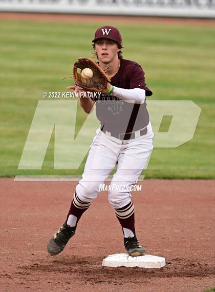Thumbnail 1 in Maloney vs. Windsor (CIAC Class L Final) photogallery.