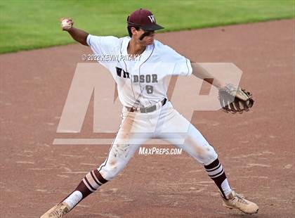 Thumbnail 1 in Maloney vs. Windsor (CIAC Class L Final) photogallery.