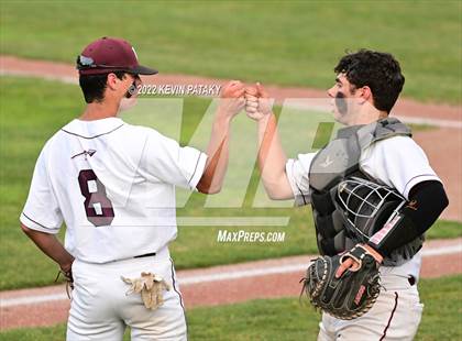 Thumbnail 3 in Maloney vs. Windsor (CIAC Class L Final) photogallery.