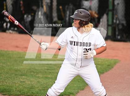 Thumbnail 1 in Maloney vs. Windsor (CIAC Class L Final) photogallery.