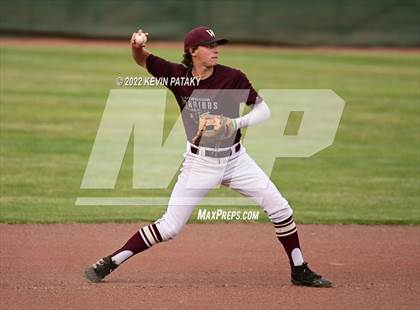 Thumbnail 2 in Maloney vs. Windsor (CIAC Class L Final) photogallery.