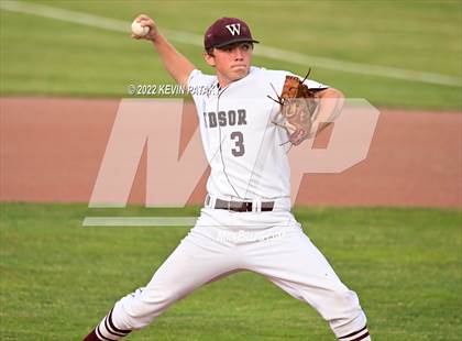 Thumbnail 2 in Maloney vs. Windsor (CIAC Class L Final) photogallery.