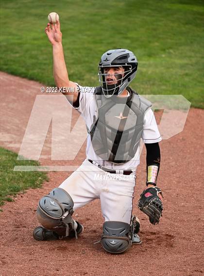 Thumbnail 3 in Maloney vs. Windsor (CIAC Class L Final) photogallery.