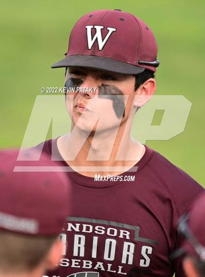 Thumbnail 2 in Maloney vs. Windsor (CIAC Class L Final) photogallery.