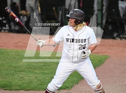 Thumbnail 2 in Maloney vs. Windsor (CIAC Class L Final) photogallery.