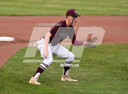 Thumbnail 3 in Maloney vs. Windsor (CIAC Class L Final) photogallery.