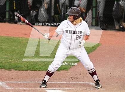 Thumbnail 2 in Maloney vs. Windsor (CIAC Class L Final) photogallery.